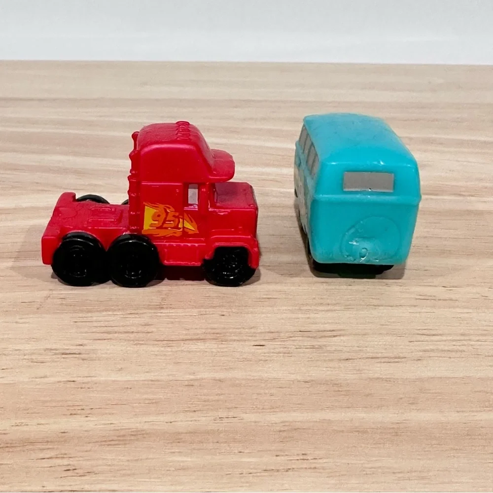 Disney Pixar Cars Ooshies Pencil Toppers Set (8)